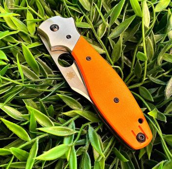 Складной нож Spyderco CPM s30v оранжевый